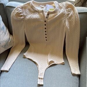 Chelsea & Violet Textured Cream Knit Top